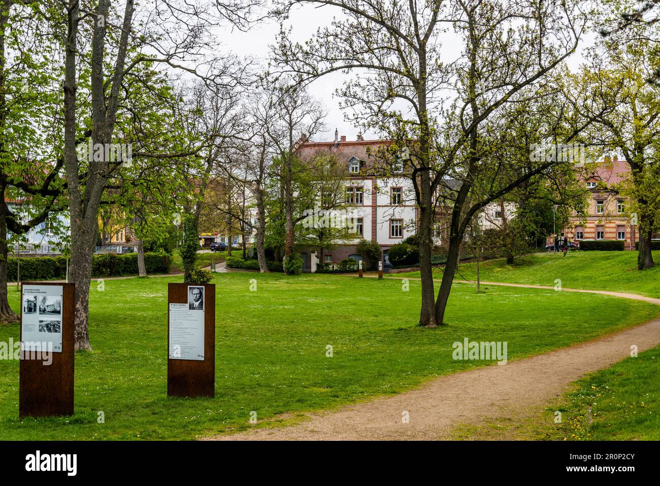 Ex tenuta di famiglia di Carl Benz, inventore di automobili a Ladenburg, la casa è ora un museo e il parco è pubblico, , Baden-Württemberg, Germania Foto Stock