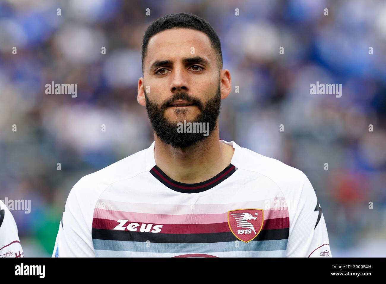 Empoli, Italia. 08th maggio, 2023. Dylan Bronn di US Salernitana guarda durante la Serie A match tra Empoli e US Salernitana 1919 allo Stadio Carlo Castellani di Empoli, Italia, il 8 maggio 2023. Credit: Giuseppe Maffia/Alamy Live News Foto Stock