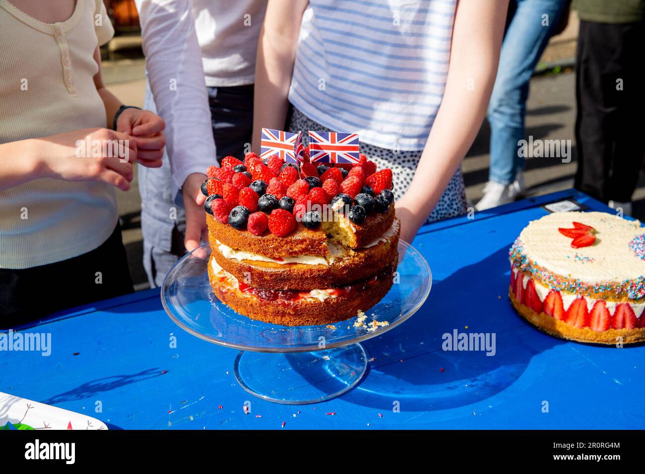 Bake Off, Street Party Celebrating King Charles III Incoronation, Battersea, Londra, maggio 2023 Foto Stock