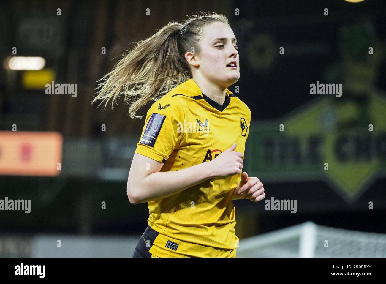 Wolverhampton, Regno Unito. 09th maggio, 2023. Wolverhampton, Inghilterra, 9th 2023 maggio: Anna Morphet (3 Wolverhampton Wanderers) in azione durante la finale della Birmingham County Cup tra Wolverhampton Wanderers e Stourbridge allo stadio Molineux di Wolverhampton, Inghilterra (Natalie Mincher/SPP) Credit: SPP Sport Press Photo. /Alamy Live News Foto Stock