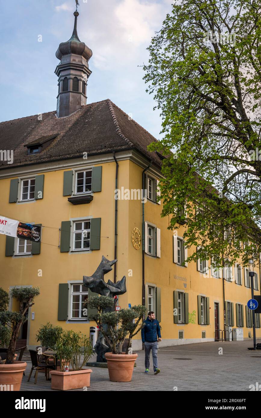 Edificio ad angolo nel centro storico, Friburgo in Breisgau, Baden-Württemberg, Germania Foto Stock