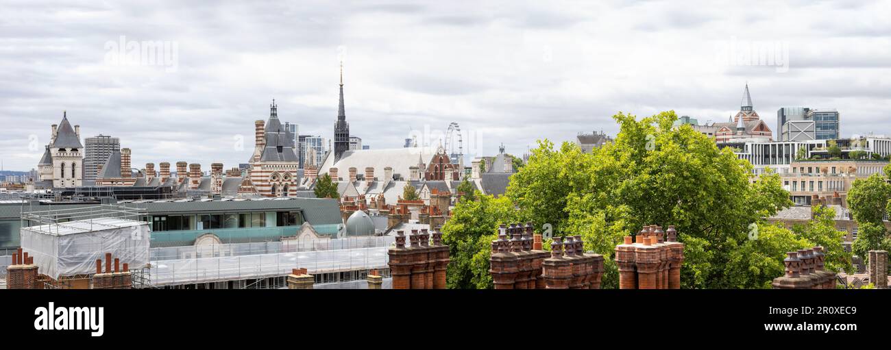 Panorama a livello del tetto di Londra dall'area di Chancery Lane che guarda ad ovest Foto Stock