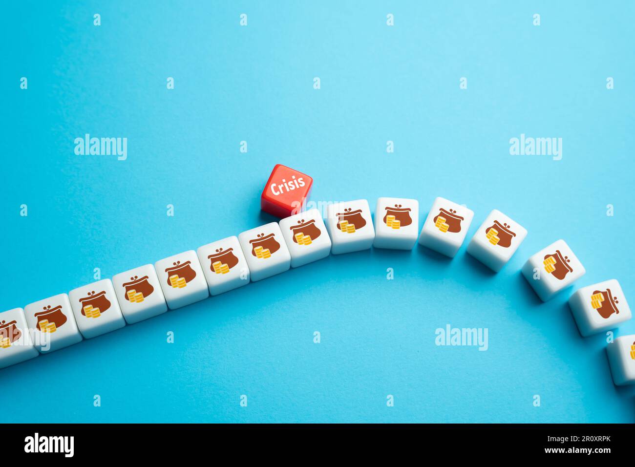 La crisi riduce i risparmi e gli investimenti. Il crollo del valore delle attività. Scarsa pianificazione finanziaria. Taglio delle estremità. Breve tempo per prendere Foto Stock