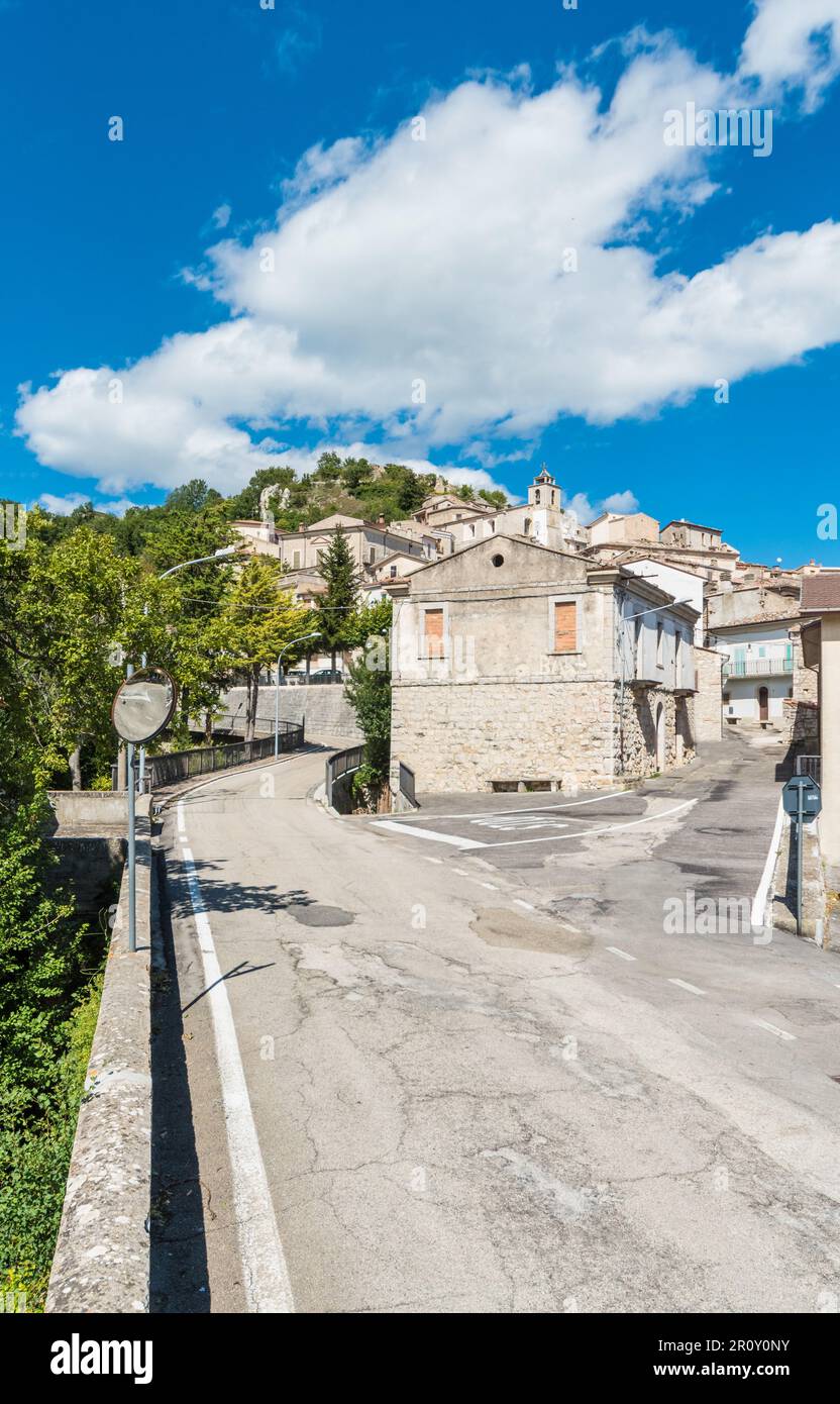 Montelapiano (Chieti) - Montelapiano, in provincia di Chieti, è il paese più piccolo dell'Abruzzo, con 84 abitanti Foto Stock