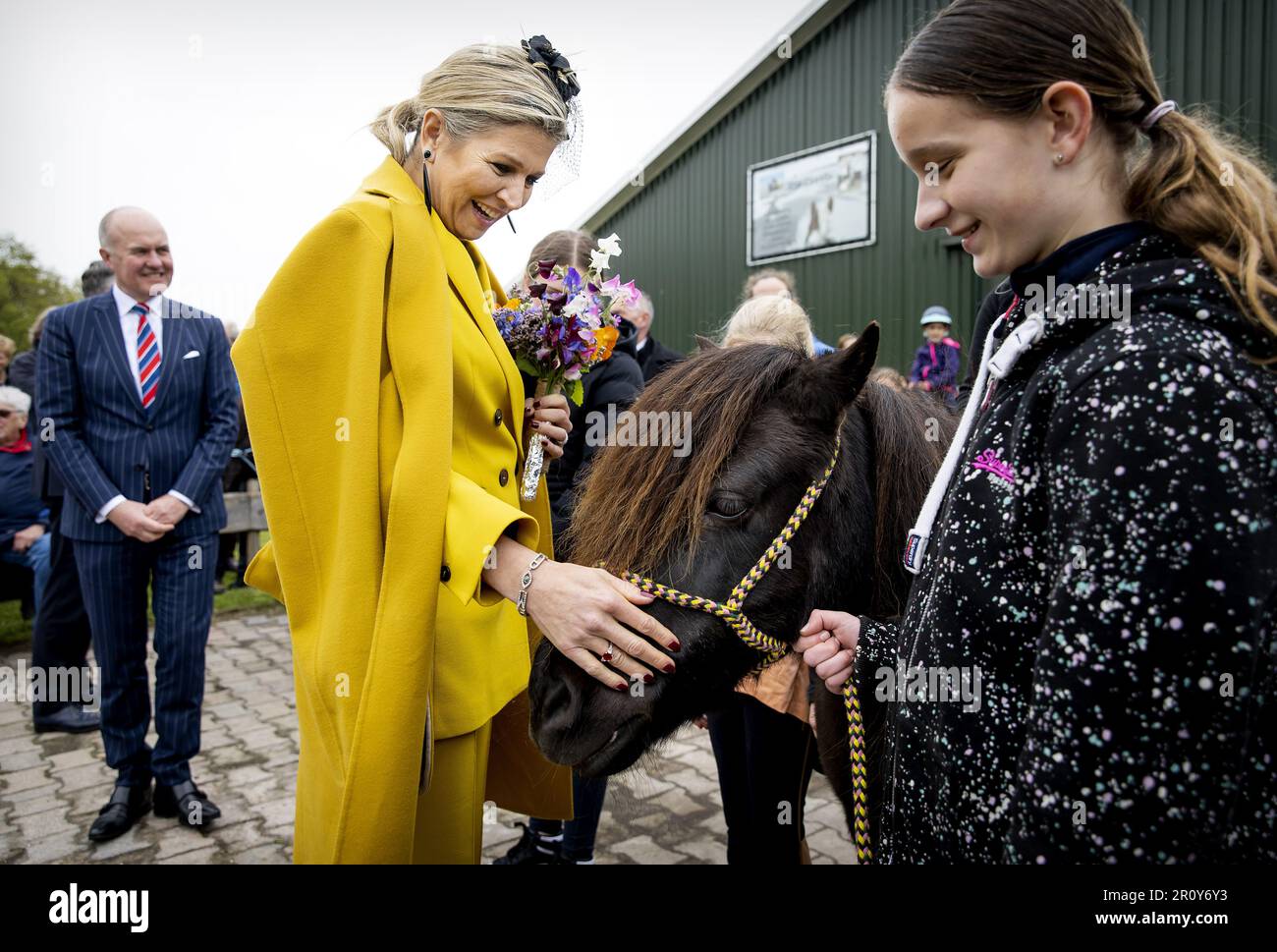 SCHIERMONNIKOG - la regina Maxima è accolta al partenariato Van der Bijl - Holwerda. La coppia reale pagherà una visita regionale di due giorni alle Isole Wadden. ANP KOEN VAN WEEL netherlands out - belgium out Foto Stock