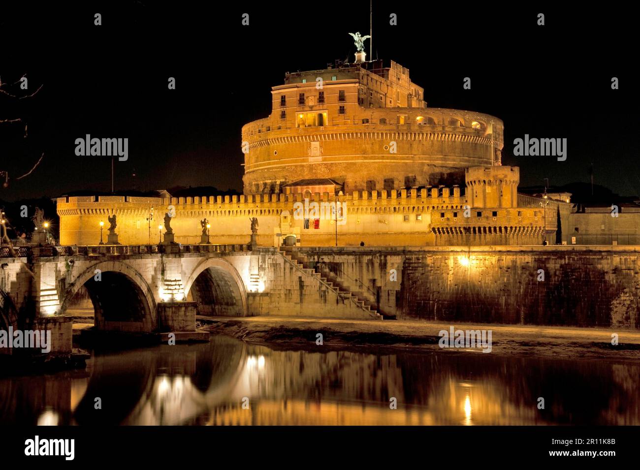 Castel Sant'Angelo, Castel Sant'Angelo, Ponte degli Angeli, Ponte Aelius, Mausoleo di Adriano, Roma, Italia Foto Stock