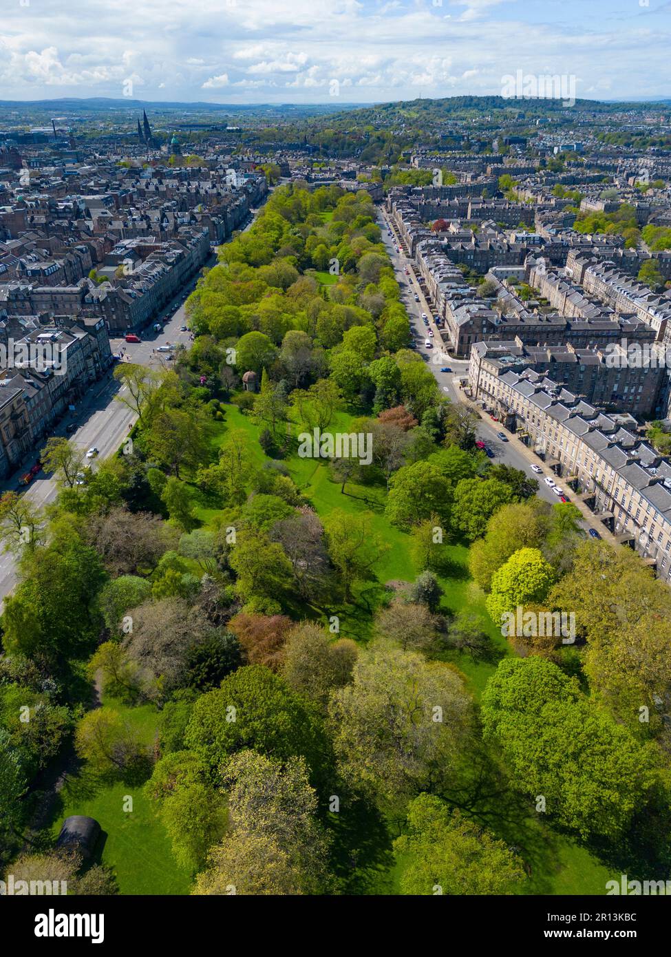 Vista aerea dei giardini privati lungo Queen Street a Edimburgo New Town, Edimburgo, Scozia, Regno Unito Foto Stock
