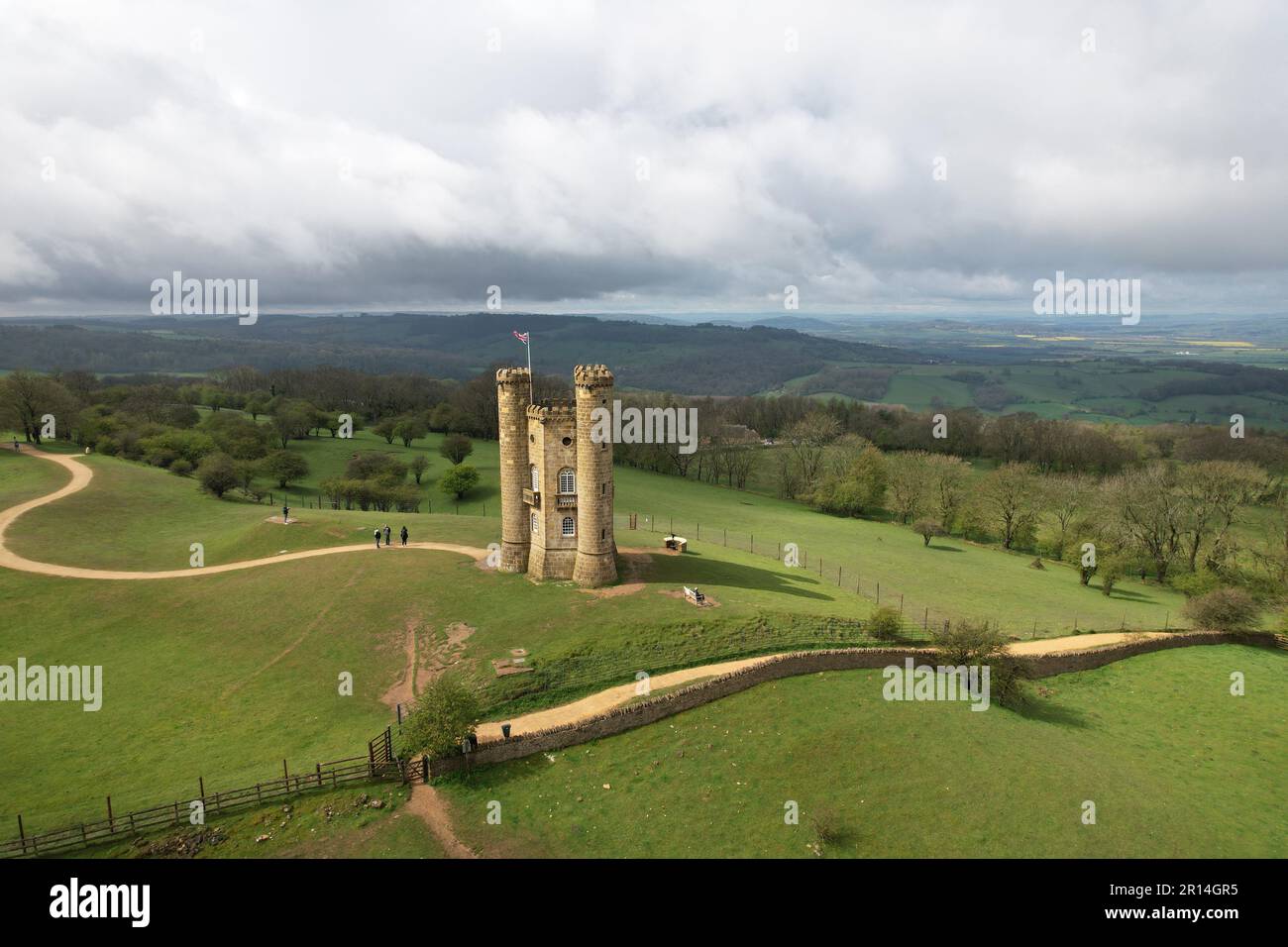 Broadway torre Cotswolds Inghilterra drone, vista aerea uccelli occhio Foto Stock