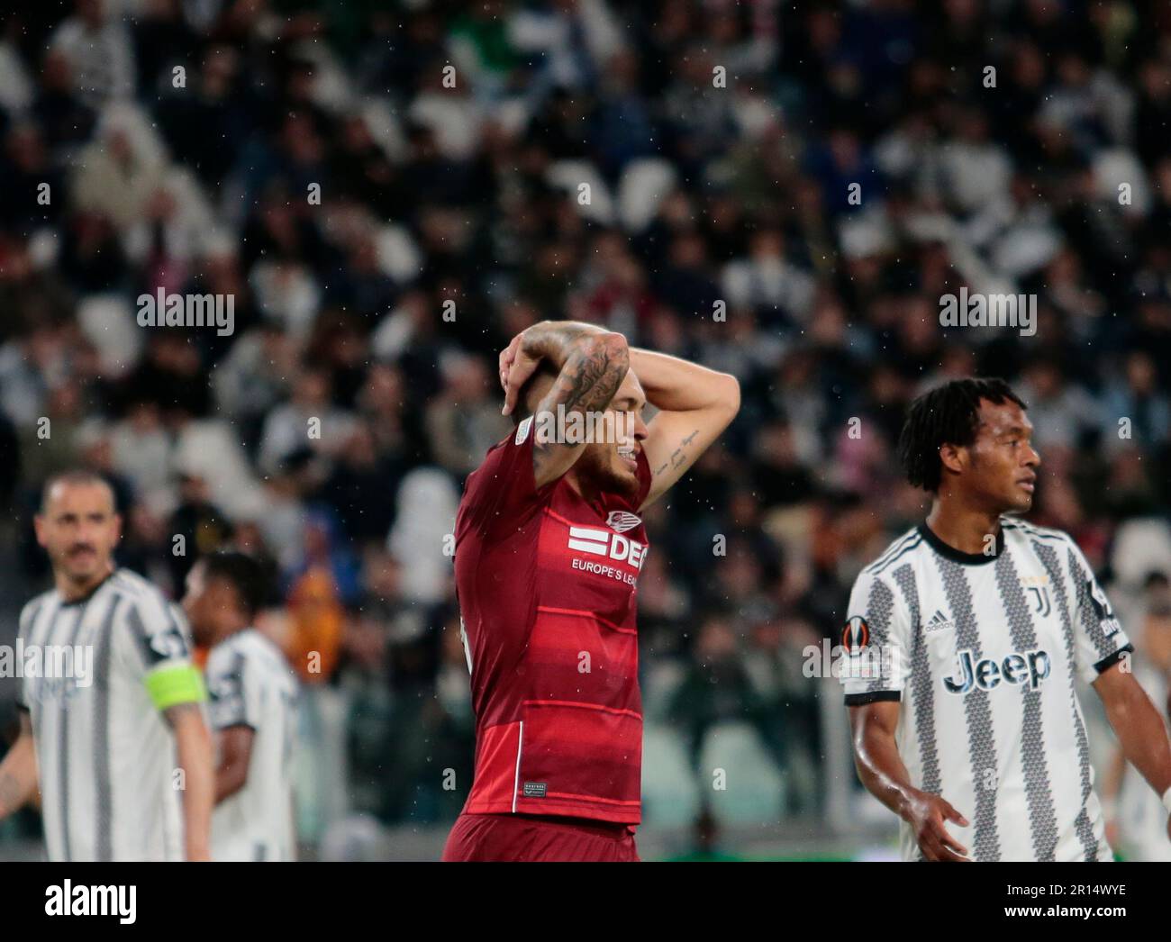 Milano, Italia. 11th maggio, 2023. Lucas Ocampos del Sevilla FC durante la semifinale della UEFA Europa League, prima tappa, partita di calcio tra Juventus FC e Sevilla FC il 11 maggio 2023 allo stadio Allianz di Torino. Credit: Nderim Kaceli/Alamy Live News Foto Stock