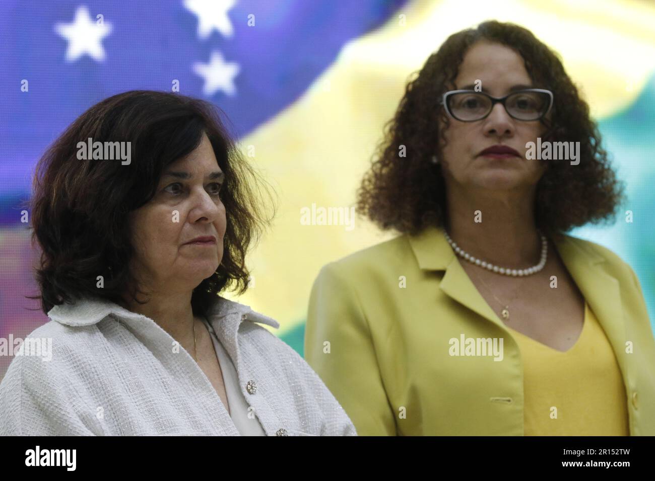 Scienziato Nísia Trindade Lima, Ministro brasiliano della Sanità e Luciana Santos, Ministro della Scienza, della tecnologia e dell'innovazione Foto Stock