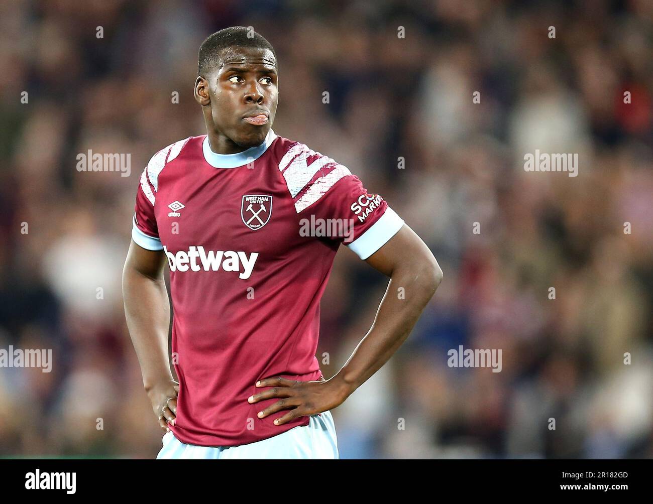 Londra, Regno Unito. 11th maggio 2023. Kurt Zouma di West Ham United durante la partita di calcio di West Ham United contro AZ Alkmaar, UEFA Europa Conference League, Londra, Londra, Regno Unito. Credit : Michael Zemanek Credit: Michael Zemanek/Alamy Live News Foto Stock