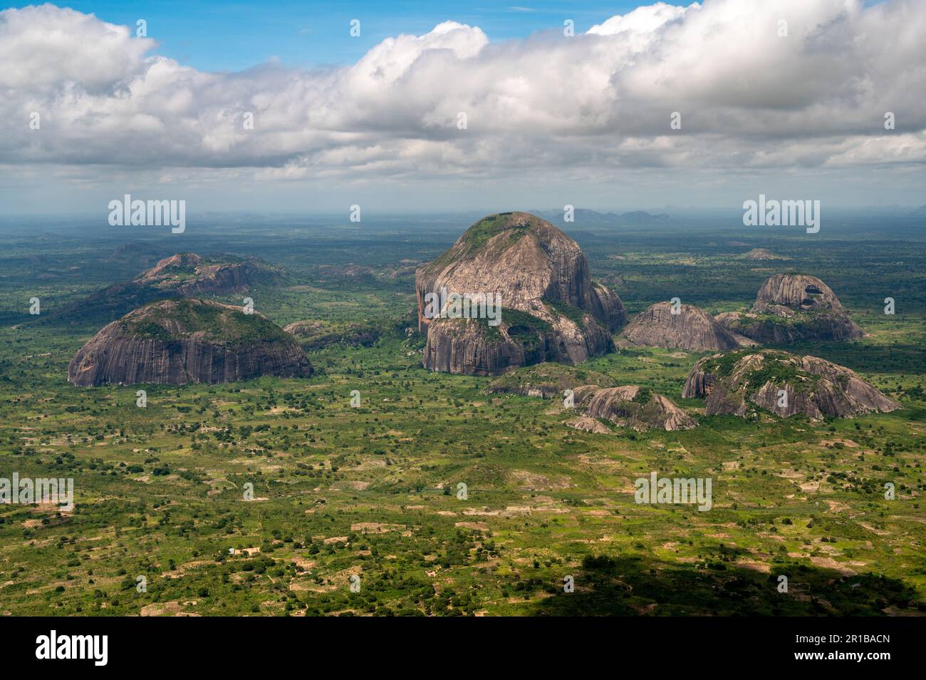 Vista del paesaggio che circonda Nampula, Mozambico. Vista aerea. Foto Stock