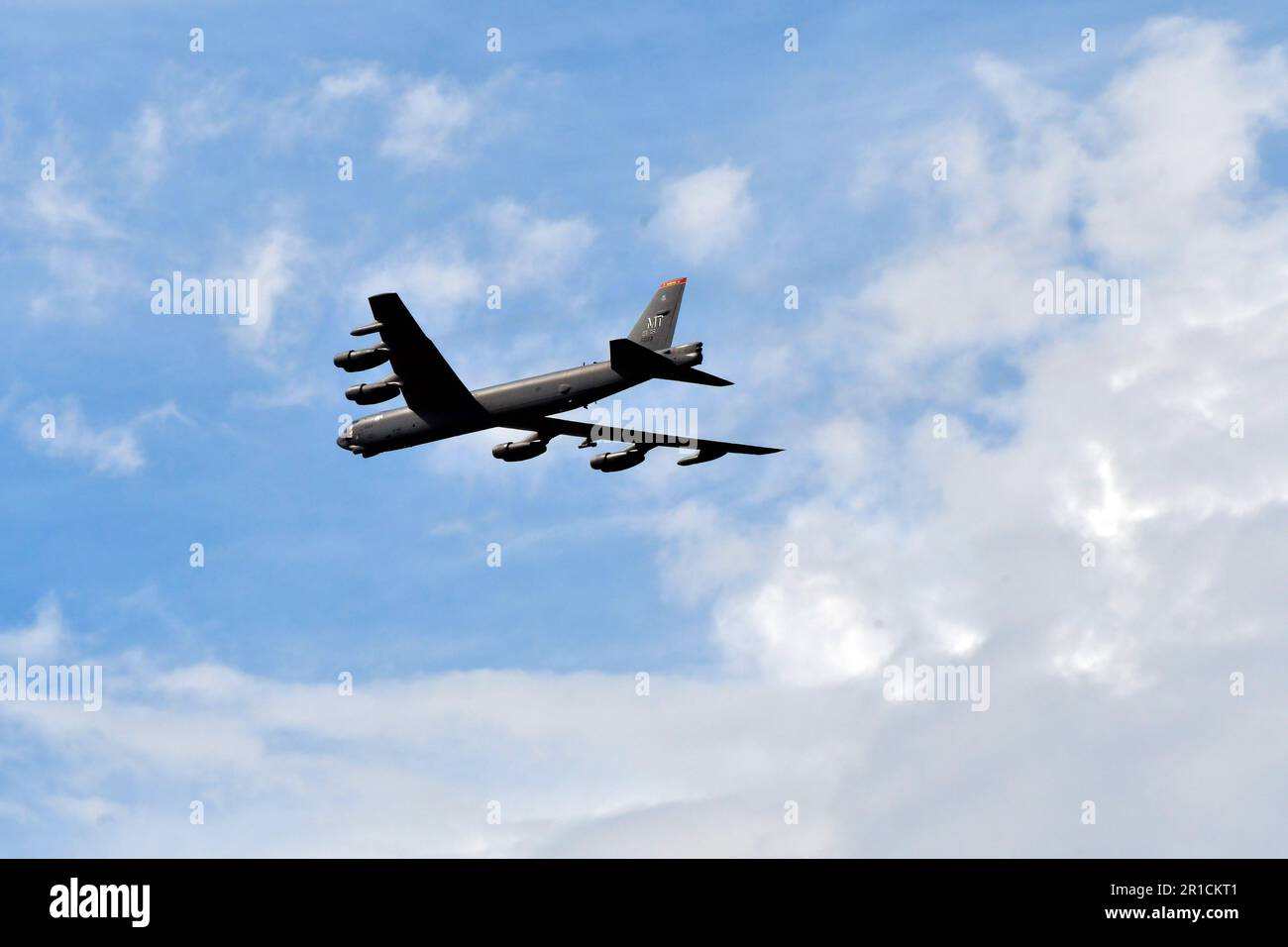 Zeltweg, Austria - 03 settembre 2022: Mostra aerea pubblica in Stiria chiamata Airpower 22, sorvolo di un bombardiere Stratofortress B-52 Foto Stock Zeltweg, Austria - 03 settembre 2022: Mostra aerea pubblica in Stiria chiamata Airpower 22, sorvolo di un bombardiere Stratofortress B-52 Foto Stock