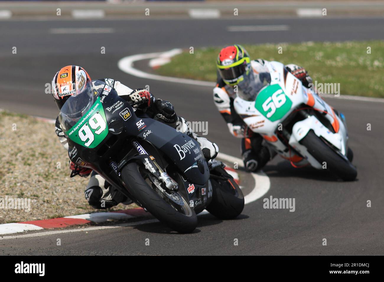 Antrim, Irlanda del Nord, Regno Unito. 13th maggio 2023: FonaCAB Nichols OilsNorth West 200, Portrush, Antrim, Irlanda del Nord: North West 200 Race Day 2023: Jeremy McWilliams (Paton - JMW Bayview Racing) 59° posto nella gara SuperTwin, davanti ad Adam Mclean (Kawasaki - JMcC Roofing Racing) in terzo credito: Action Plus Sports Images/Alamy Live News Foto Stock