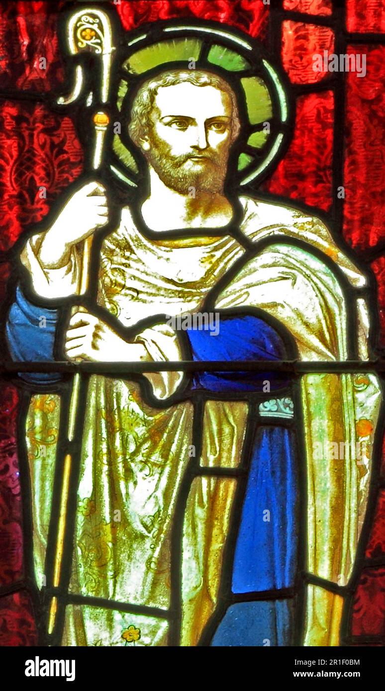 San Pietro, vetrate, chiesa di Snettisham, Norfolk, Inghilterra Foto Stock