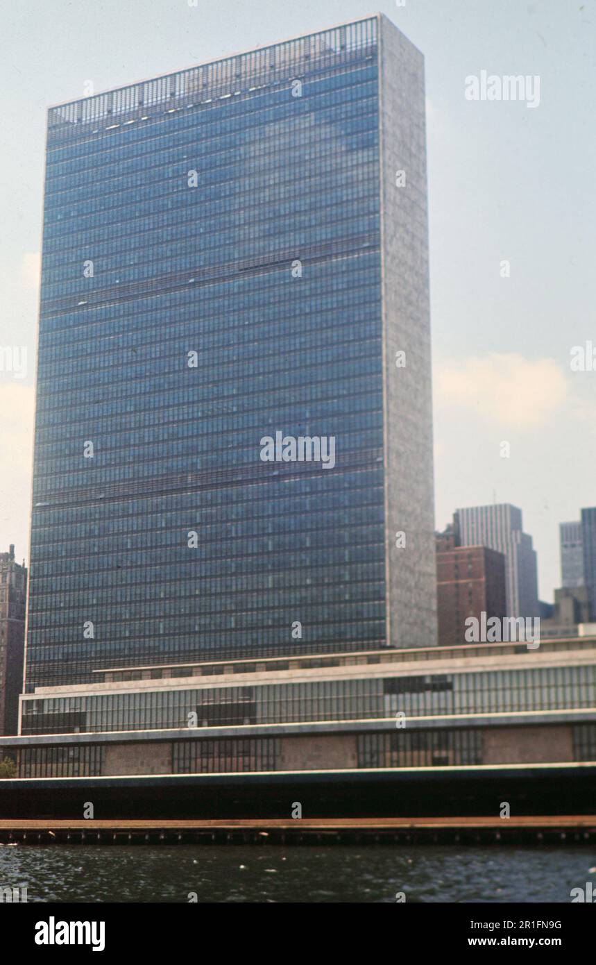 Il Palazzo delle Nazioni Unite a New York ca. fine 1960s Foto Stock