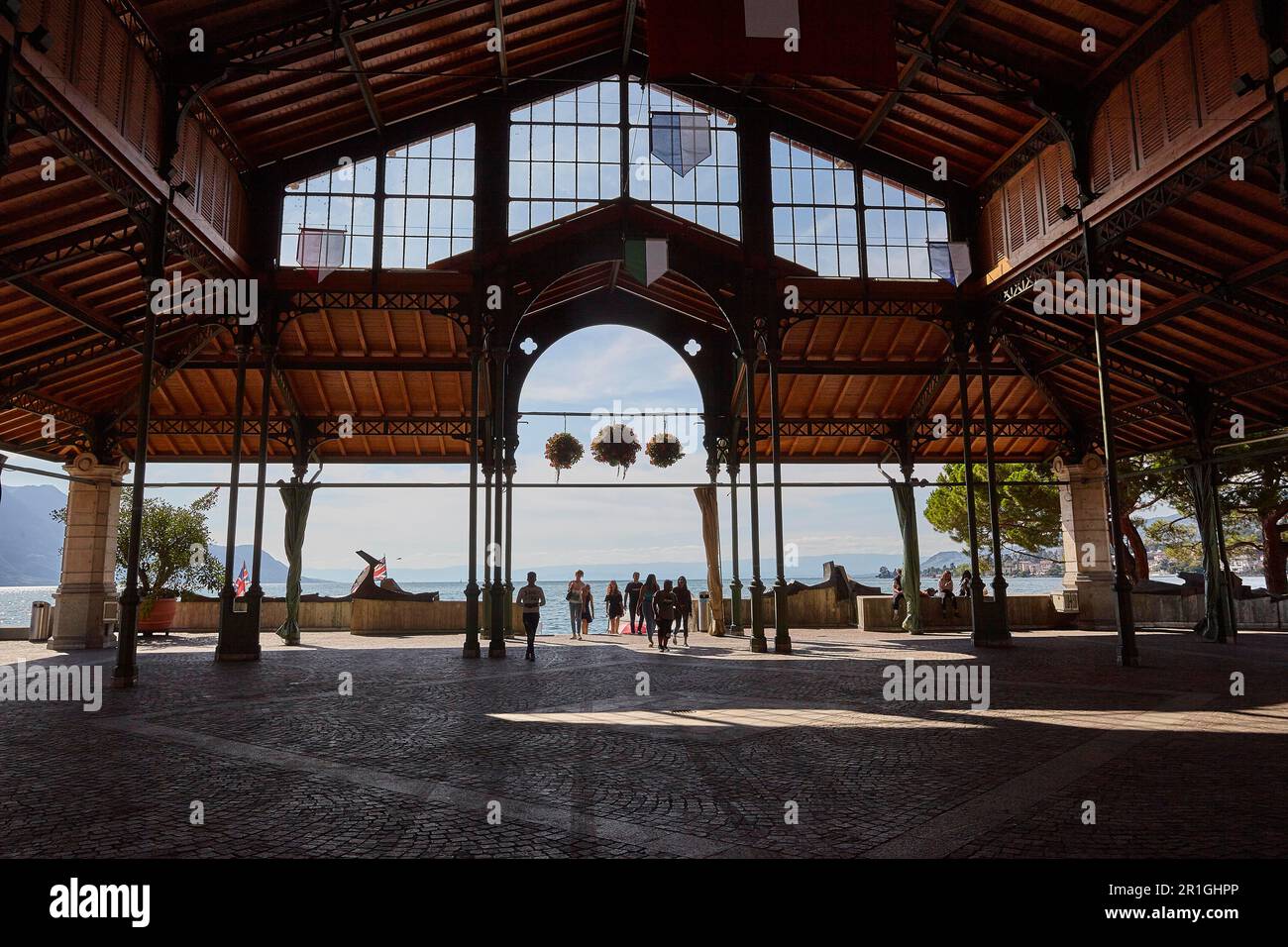 Marchigiana Couvert mercato a Montreux, Lago di Ginevra, Svizzera Foto Stock