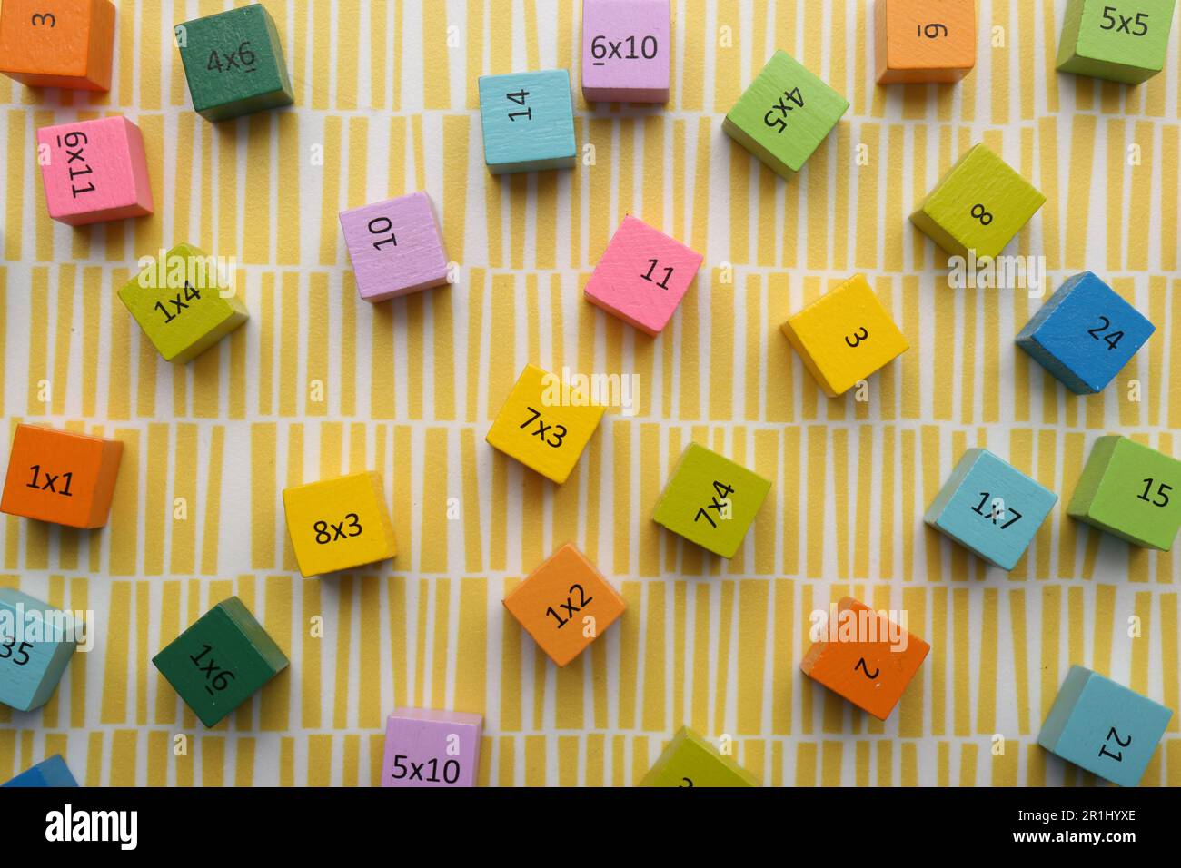 BBAUER Set Di Cubi Di Elementi da 8 Pezzi, Cubi Di Densità, Cubi Della