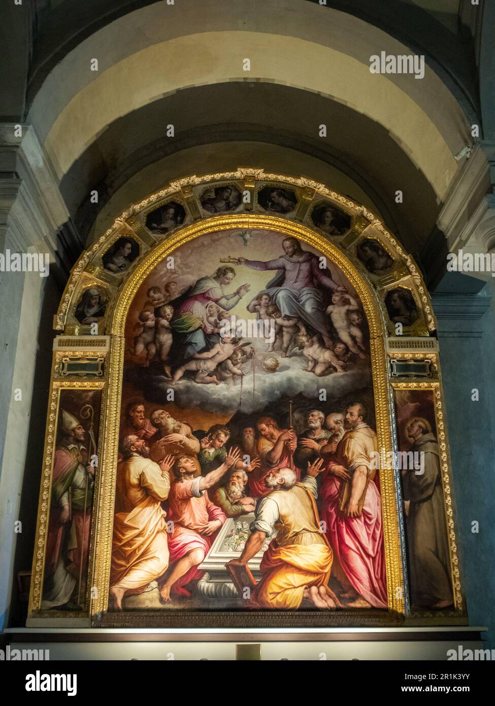 Assunzione e incarnazione della Vergine di Giorgio Vasari, Badia delle Sante Flora e Lucilla, Arezzo Foto Stock