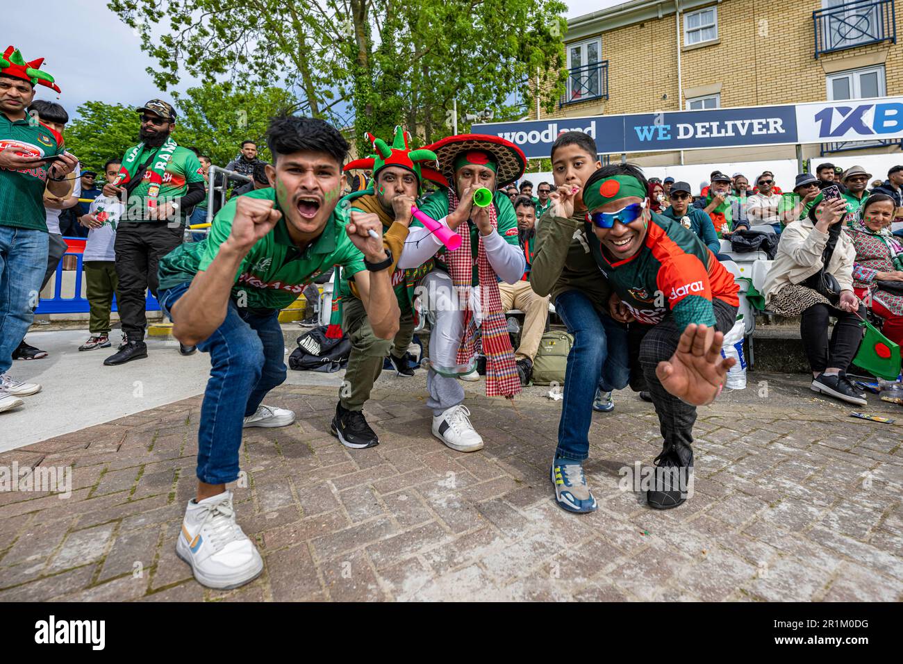 CHELMSFORD, REGNO UNITO. 14 maggio, 2023. I fan durante la ICC Men's Cricket World Cup Super League - 3rd ODI Irlanda vs Bangladesh al campo da cricket della Cloud County domenica 14 maggio 2023 a CHELMSFORD INGHILTERRA. Credit: Taka Wu/Alamy Live News Foto Stock