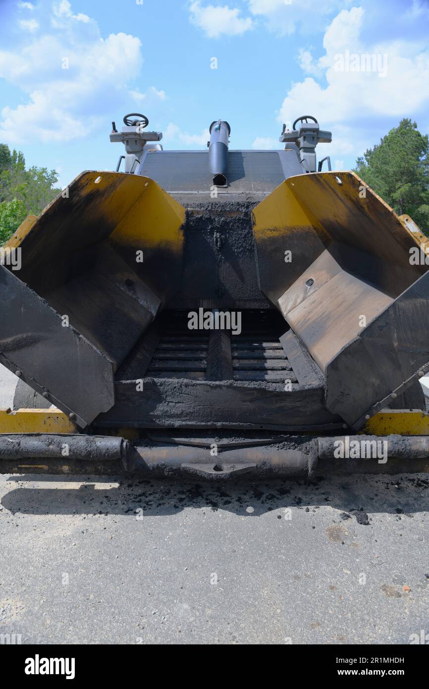 Asfaltatrice Caterpillar AP1000F. Foto Stock