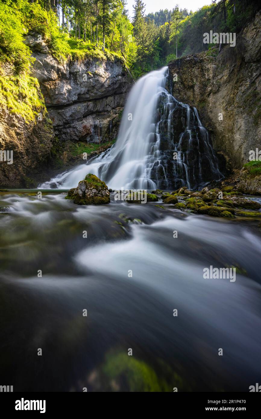 Cascate di Gollinger, cascate di Schwarzenbach sulla Schwarzbach, esposizione lunga, Tennengau, Salzburger Land, Austria Foto Stock