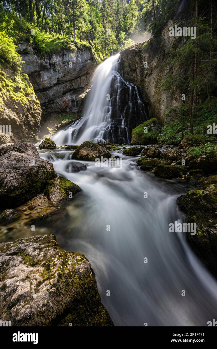 Cascate di Gollinger, cascate di Schwarzenbach sulla Schwarzbach, esposizione lunga, Tennengau, Salzburger Land, Austria Foto Stock