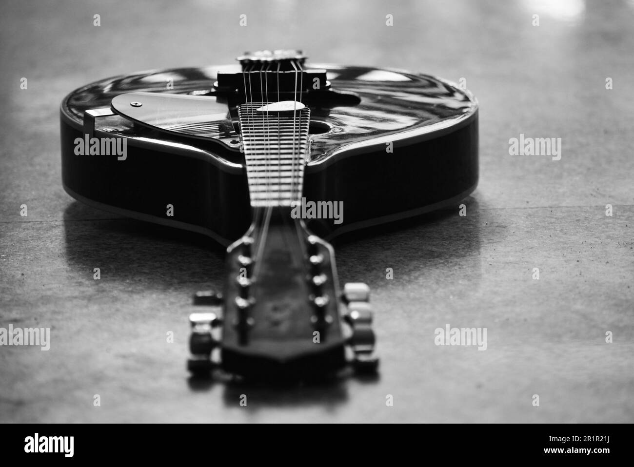 09 luglio 2017, Bengaluru, Karnataka, India, Mandolin, Strumentazione musicale Foto Stock