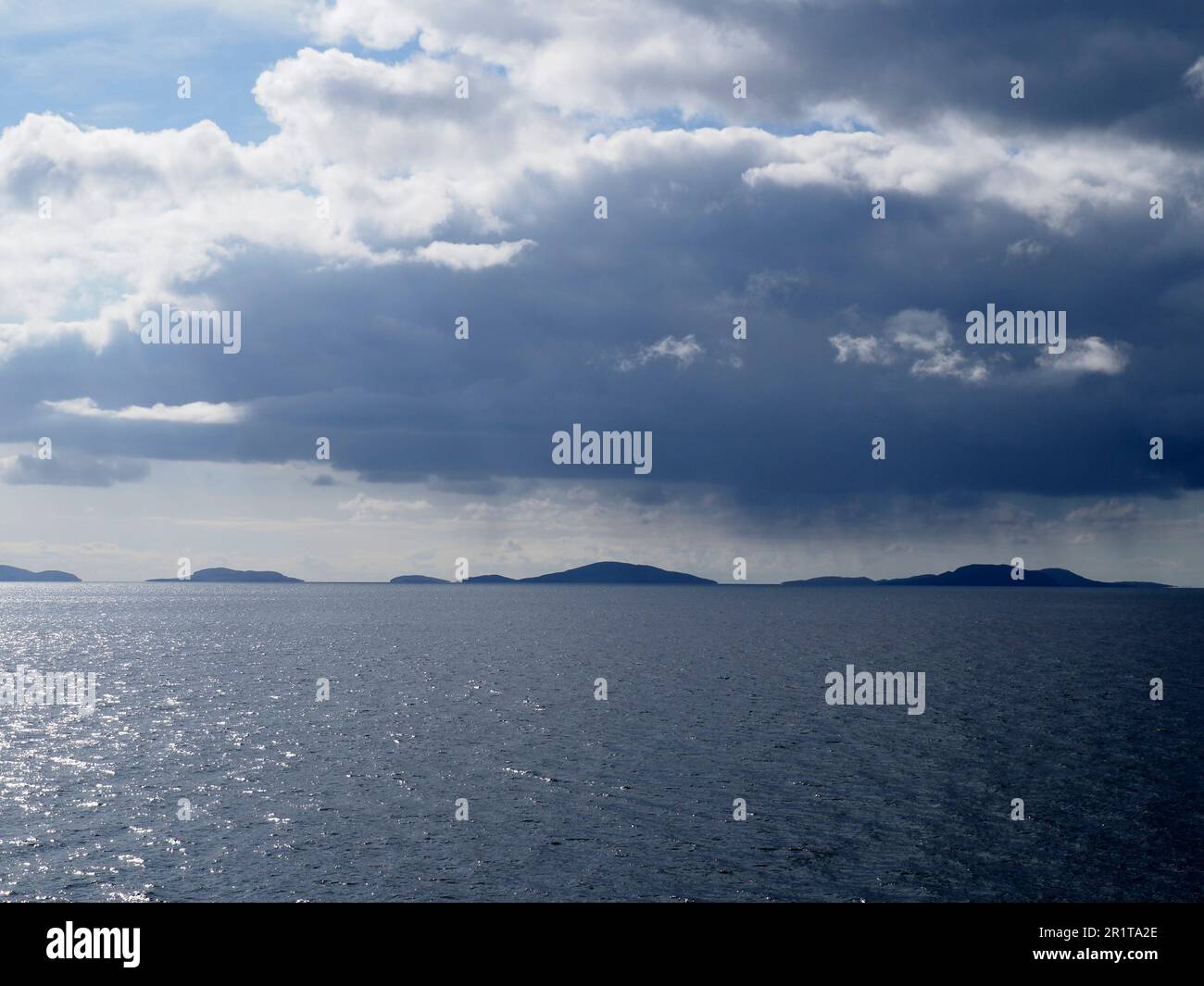 isole a sud di barra da Oban a barra traghetto, Ebridi esterne, Scozia Foto Stock