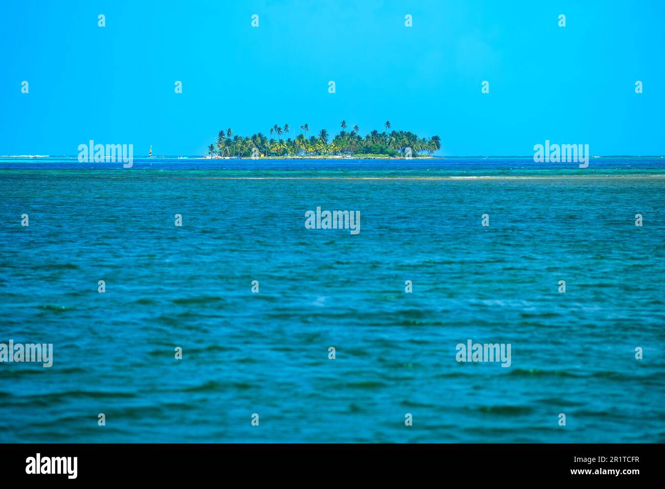 Una piccola chiave nell'isola di San Andres al mare dei sette colori, la Colombia Foto Stock