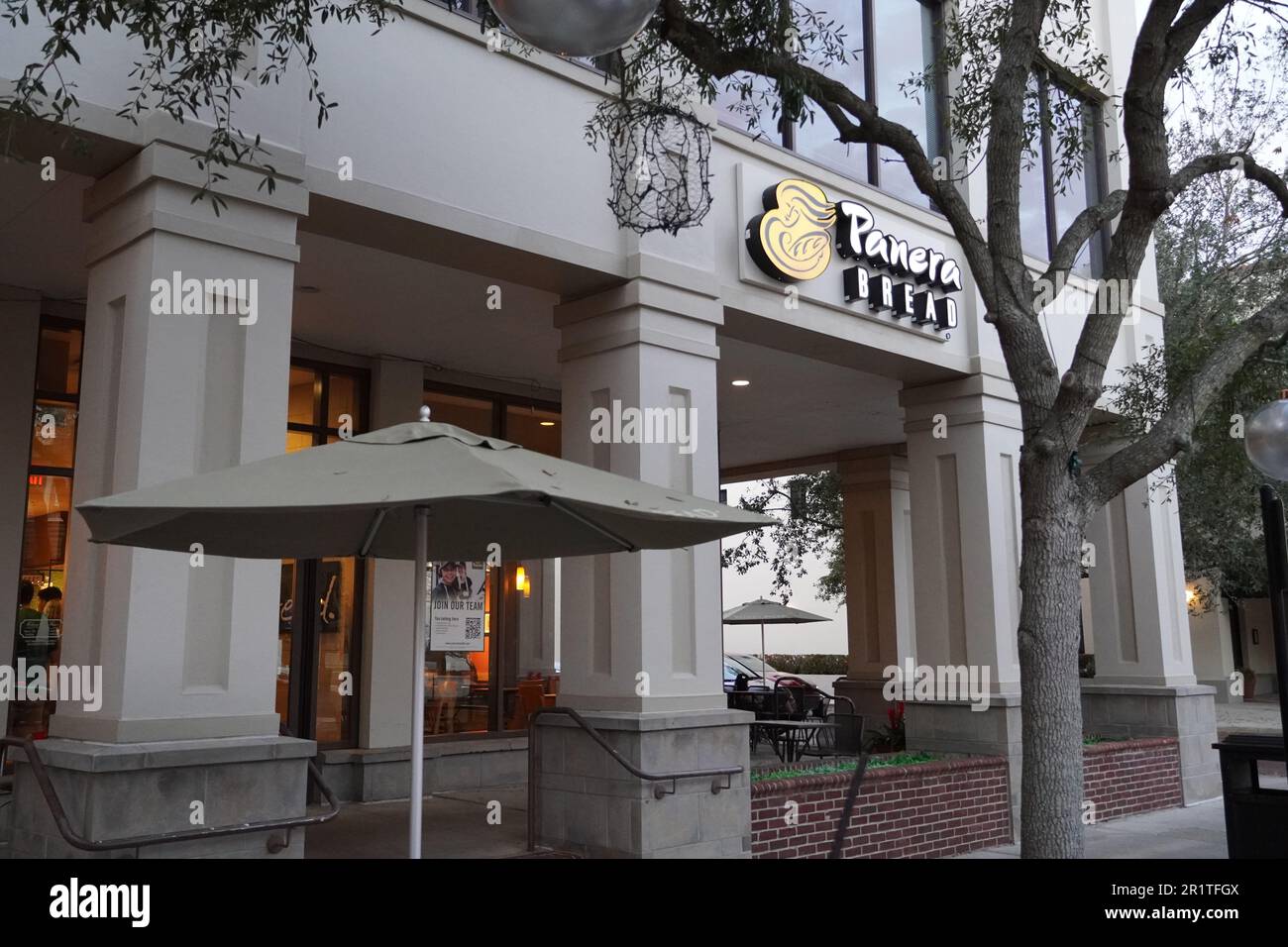 WINTER PARK, FLORIDA, USA - 2 gennaio 2022: Panera Bread Store. Immagine fotografica Foto Stock