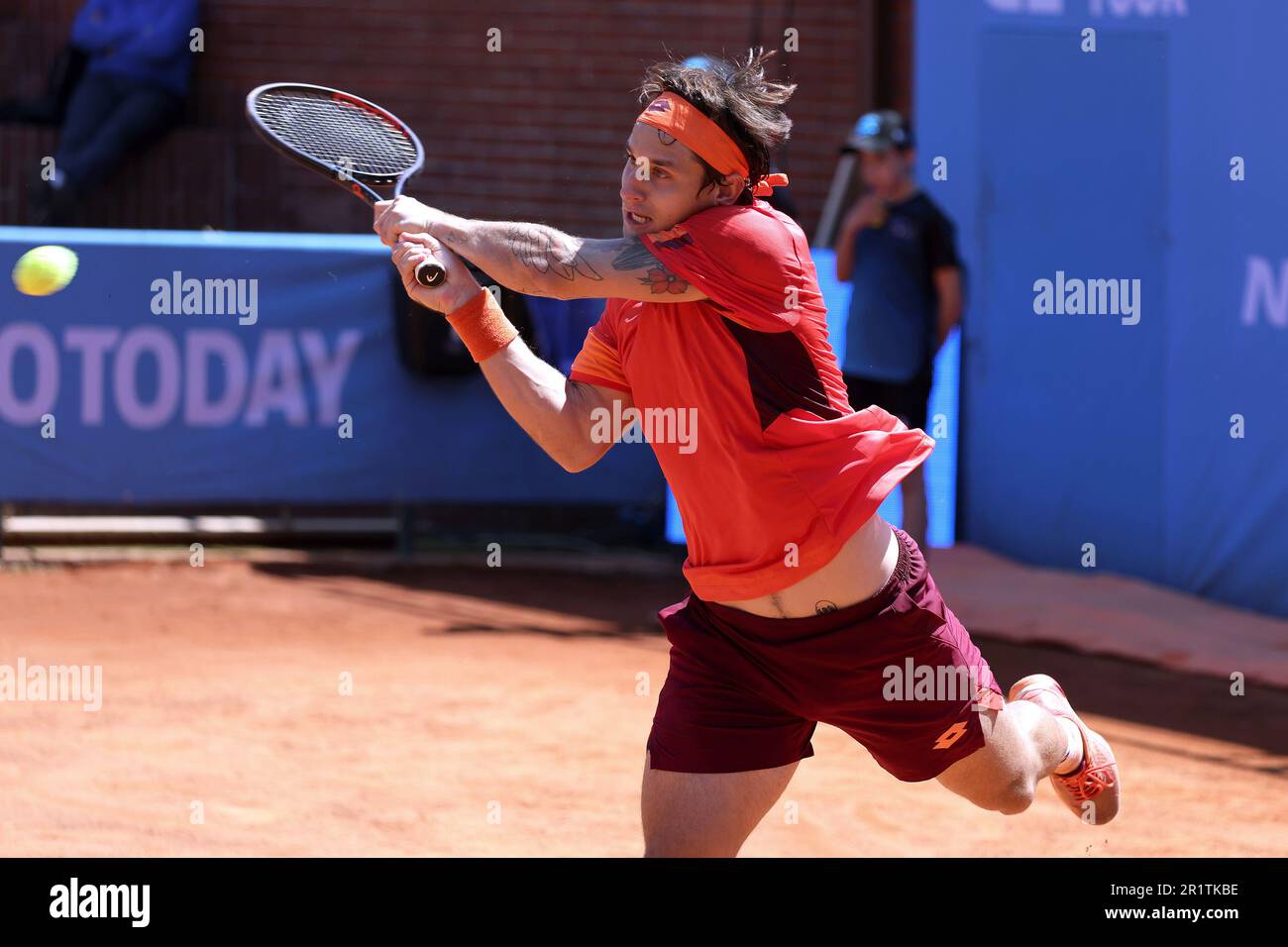 Torino, Italia. 15th maggio, 2023. Circolo della Stampa - Sporting, Torino, Italia, 15 maggio 2023, Camilo Ugo Carabelli (Argentina) durante la partita vs Nerman Fatic (Bosnia ed Erzegovina) nel corso del 2023 Piemonte Open intesa San Paolo - Tennis Internationals Credit: Live Media Publishing Group/Alamy Live News Foto Stock