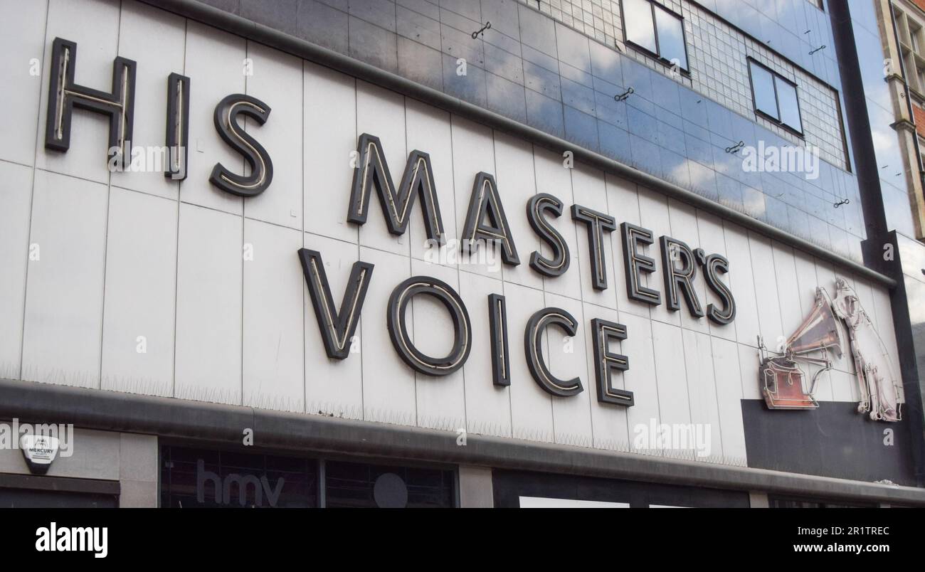 Londra, Regno Unito. 19th marzo 2021. Vista esterna del negozio principale HMV di Oxford Street, che ha chiuso definitivamente nel 2019. Foto Stock