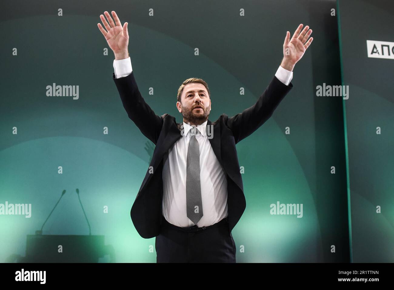 Salonicco, Grecia. 15th maggio, 2023. Leader del movimento PASOK per il cambiamento (KINAL) Nikos Androulakis durante una campagna pre-elettorale nella città greca di Salonicco. La Grecia tiene le elezioni generali il 21 maggio. (Credit Image: © Giannis Papanikos/ZUMA Press Wire) SOLO PER USO EDITORIALE! Non per USO commerciale! Credit: ZUMA Press, Inc./Alamy Live News Foto Stock