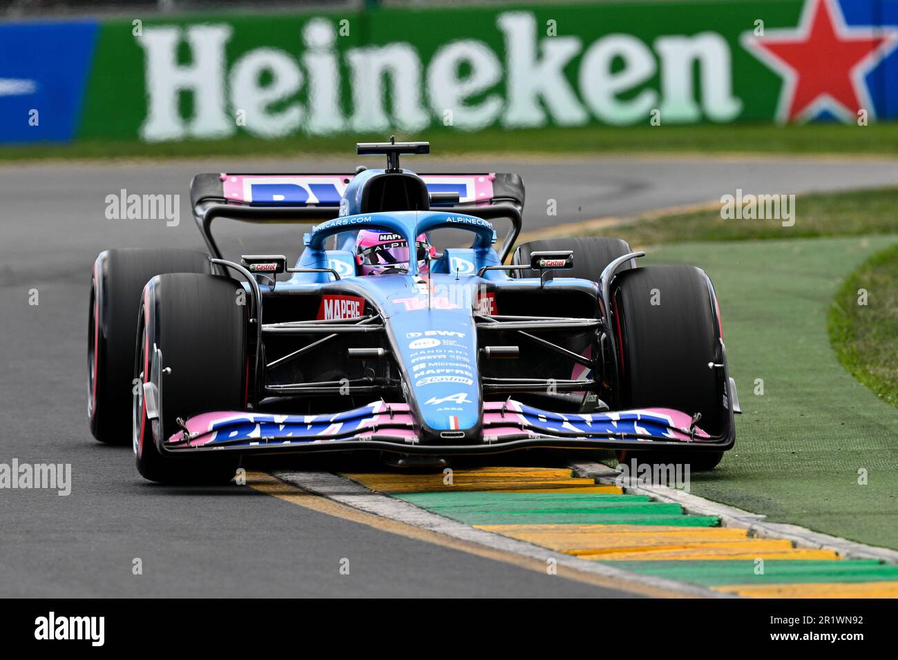 Melbourne, Australia, 9 aprile 2022. Fernando Alonso (14) di Spagna e del BWT Alpine F1 Team durante il Gran Premio d'Australia di Formula uno all'Albert Park il 09 aprile 2022 a Melbourne, Australia. Credit: Steven Markham/Speed Media/Alamy Live News Foto Stock