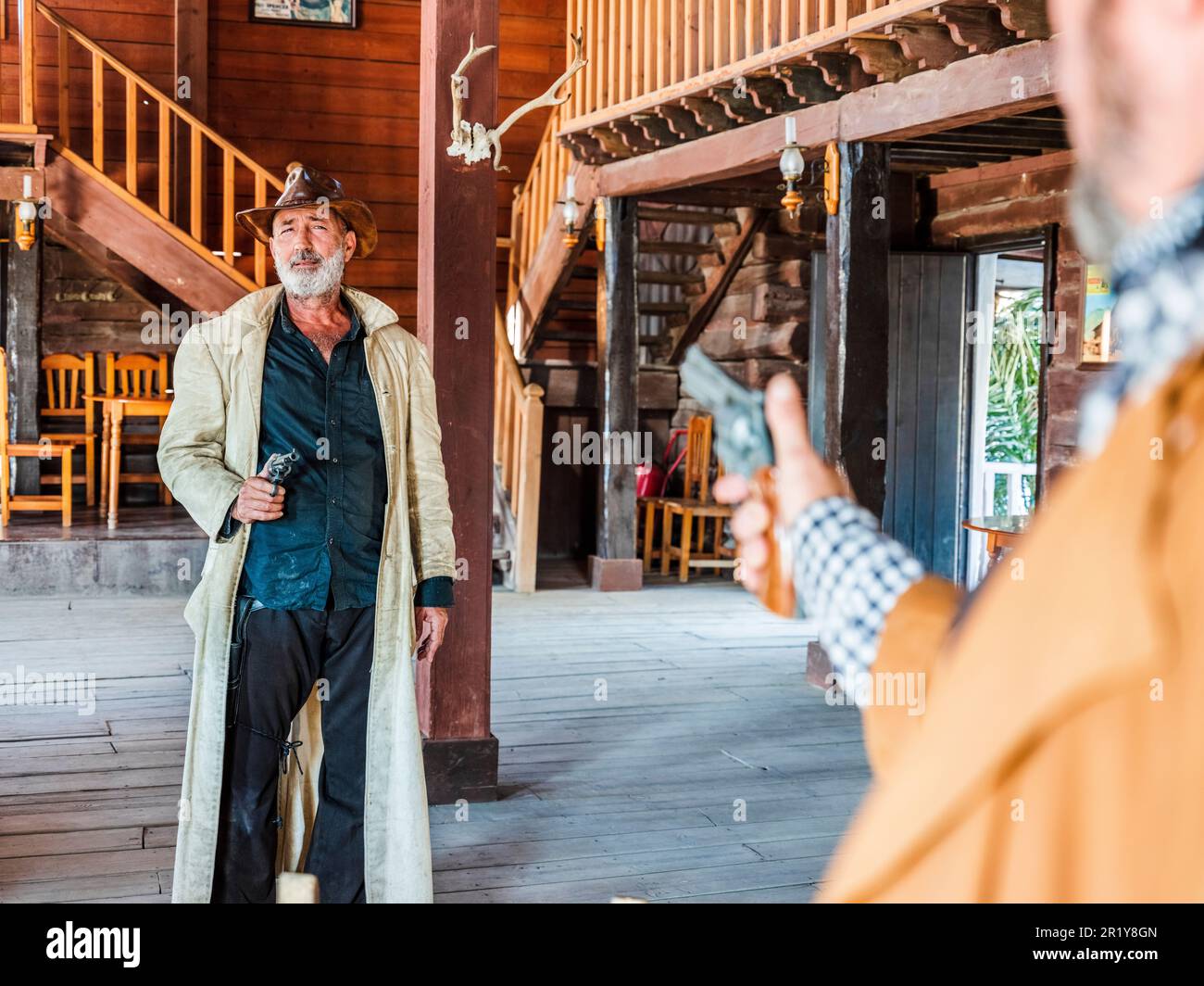 Almeria, Spagna - Dicembre 28 2022: Grande vista della scena cowboy in stile occidentale set per film, mini hollywood nel mezzo del deserto, a Tabernas, Alme Foto Stock