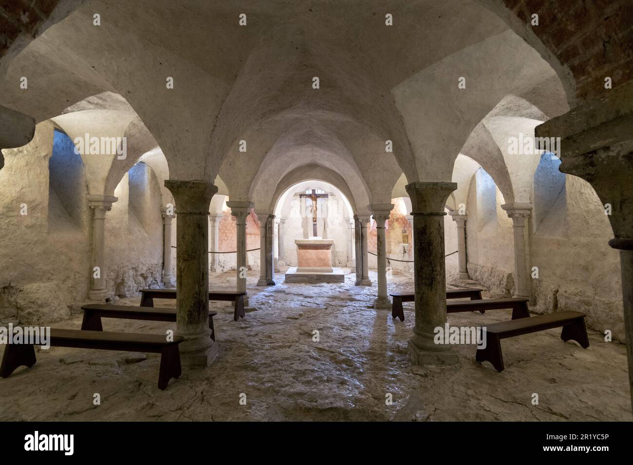 Vezelay. Cripta della Basilica di Santa Maria Maddalena. Patrimonio mondiale dell'UNESCO. Dipartimento Yonne . Bourgogne Franche Comte. Francia Foto Stock