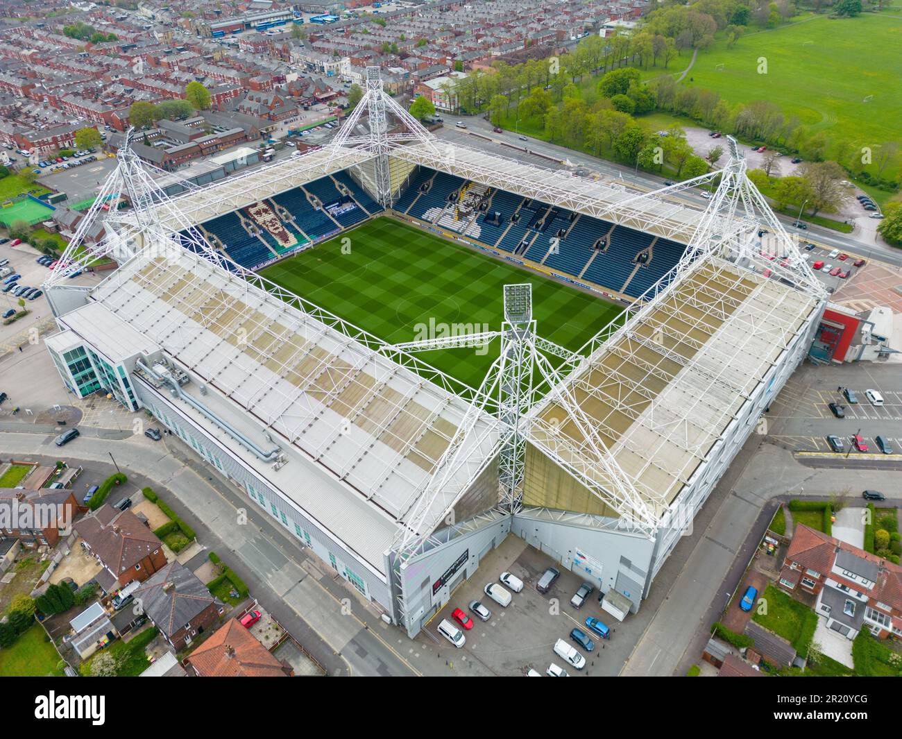 Preston, Lancashire, Regno Unito. Immagine aerea dello stadio di Deepdale. Preston North End Football Club. 2nd maggio 2023. Foto Stock