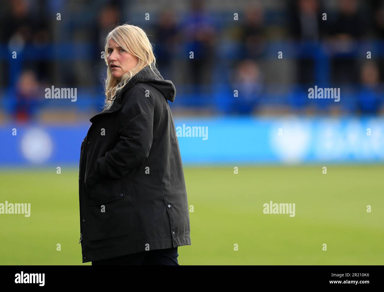 File foto datata 10-05-2023 del Chelsea manager Emma Hayes, che insiste non ha tempo di monitorare la tabella delle Donne Super League, nonostante uno scenario che potrebbe vedere il suo sigillo laterale un quarto titolo dritto Domenica. Data di emissione: Martedì 16 maggio 2023. Foto Stock File foto datata 10-05-2023 del Chelsea manager Emma Hayes, che insiste non ha tempo di monitorare la tabella delle Donne Super League, nonostante uno scenario che potrebbe vedere il suo sigillo laterale un quarto titolo dritto Domenica. Data di emissione: Martedì 16 maggio 2023. Foto Stock