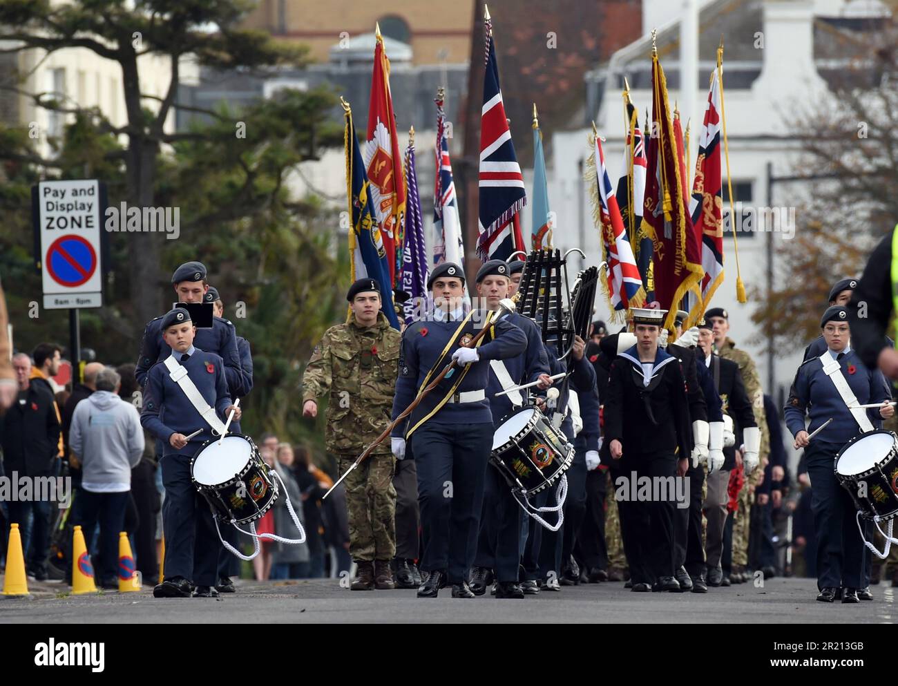 Cerimonia del giorno del ricordo al Southend Cenotaph sulla Clifftown Parade, Southend-on-Sea, Essex, Inghilterra, durante la Pandemia di Coronavirus Covid-19. Novembre, 2021. Foto Stock