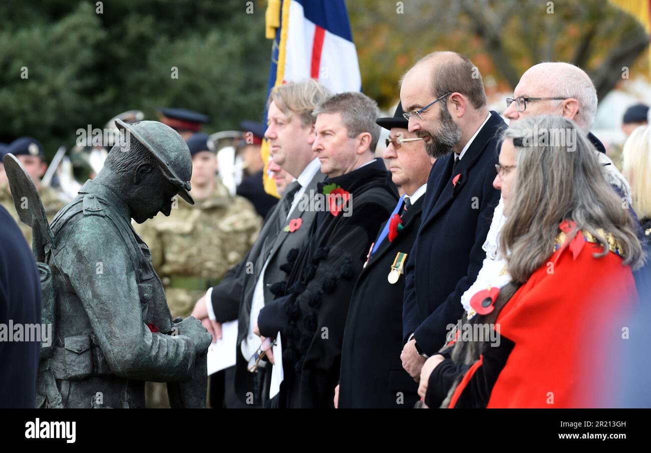 Cerimonia del giorno del ricordo al Southend Cenotaph sulla Clifftown Parade, Southend-on-Sea, Essex, Inghilterra, durante la Pandemia di Coronavirus Covid-19. Novembre, 2021. Foto Stock