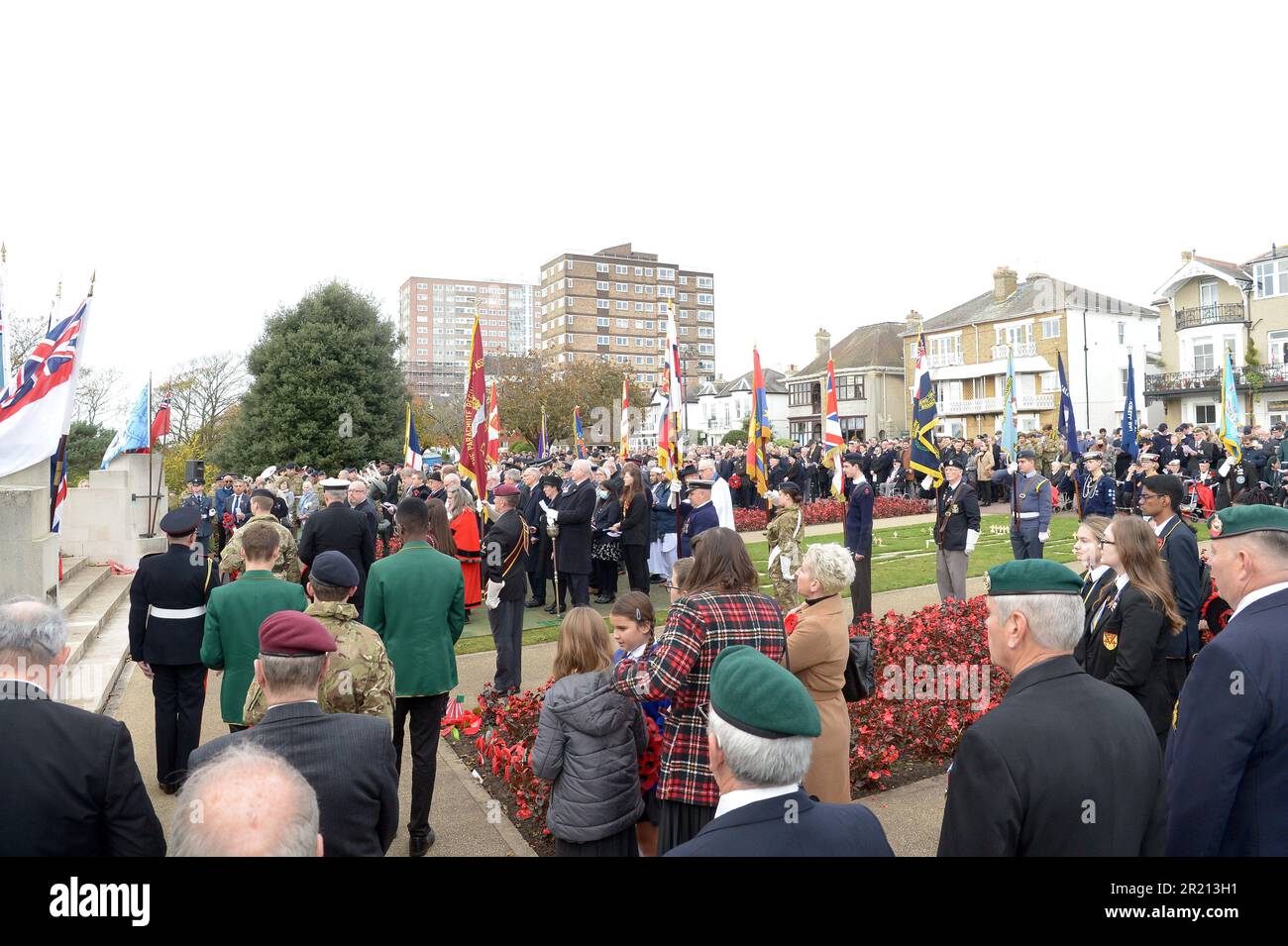 Cerimonia del giorno del ricordo al Southend Cenotaph sulla Clifftown Parade, Southend-on-Sea, Essex, Inghilterra, durante la Pandemia di Coronavirus Covid-19. Novembre, 2021. Foto Stock