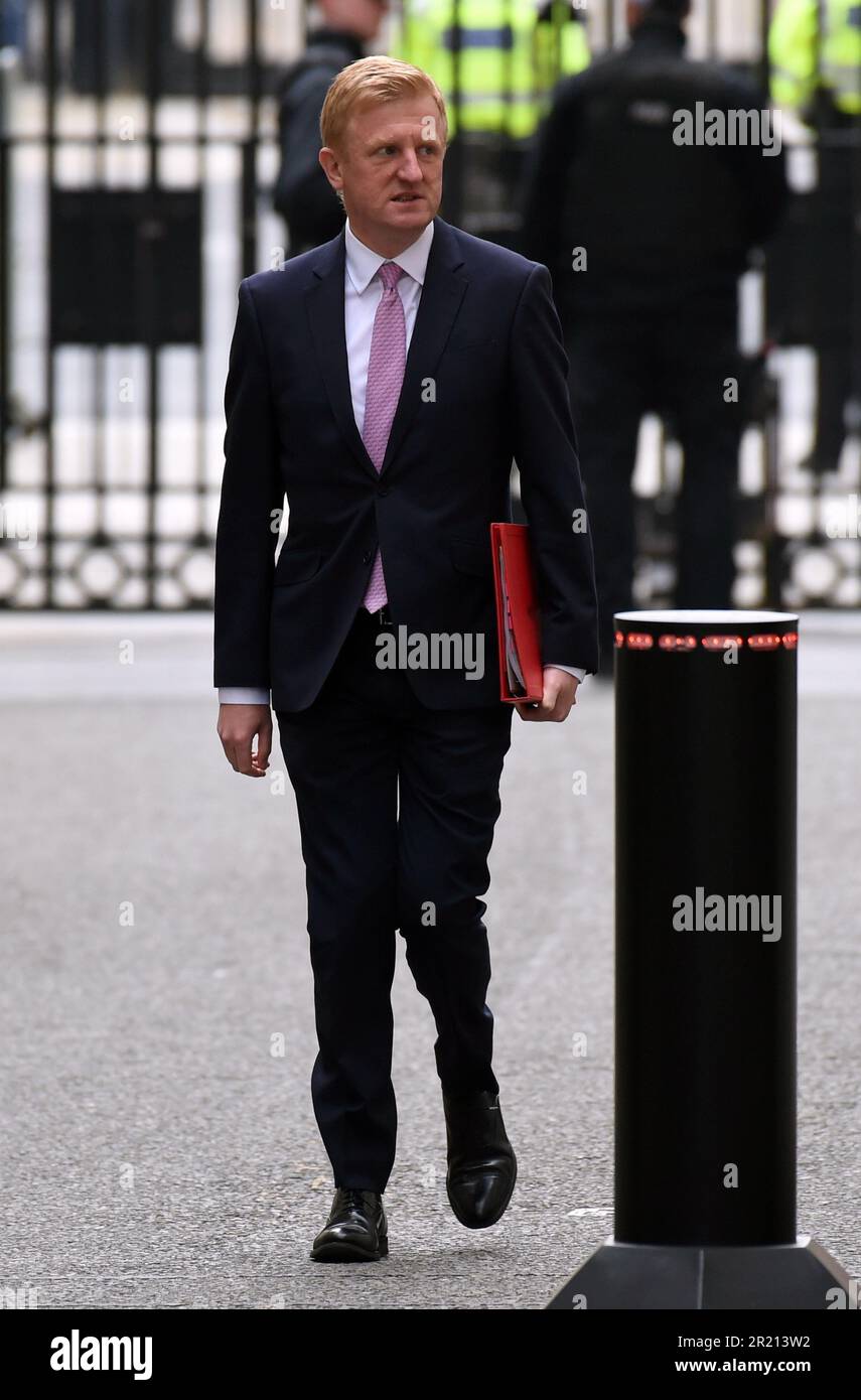 Oliver Downden, Segretario alla Cultura del Governo britannico, arriva al n° 10 di Downing Street in mezzo alla pandemia di coronavirus COVID-19. Maggio 2021. Foto Stock