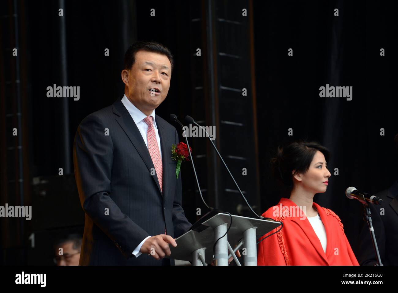 Trafalgar Square, Liu Xiaoming, ambasciatore cinese nel Regno Unito dal 2010 al 2018 Foto Stock