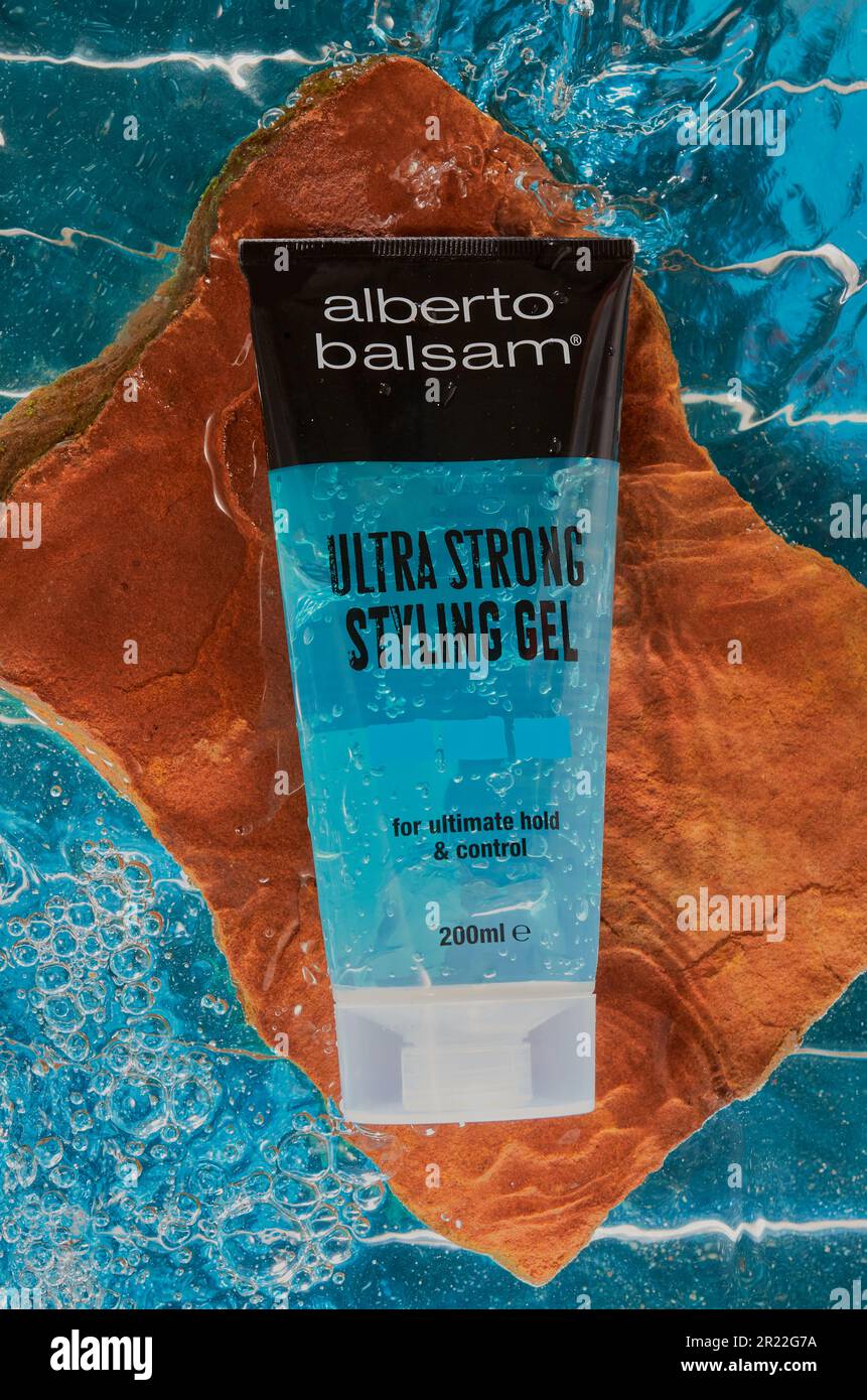 Immagine del prodotto di Alberto Balsam styling gel, Alberto Balsam è di proprietà di Unilever, Mansfield, Nottingham, Regno Unito. Foto Stock