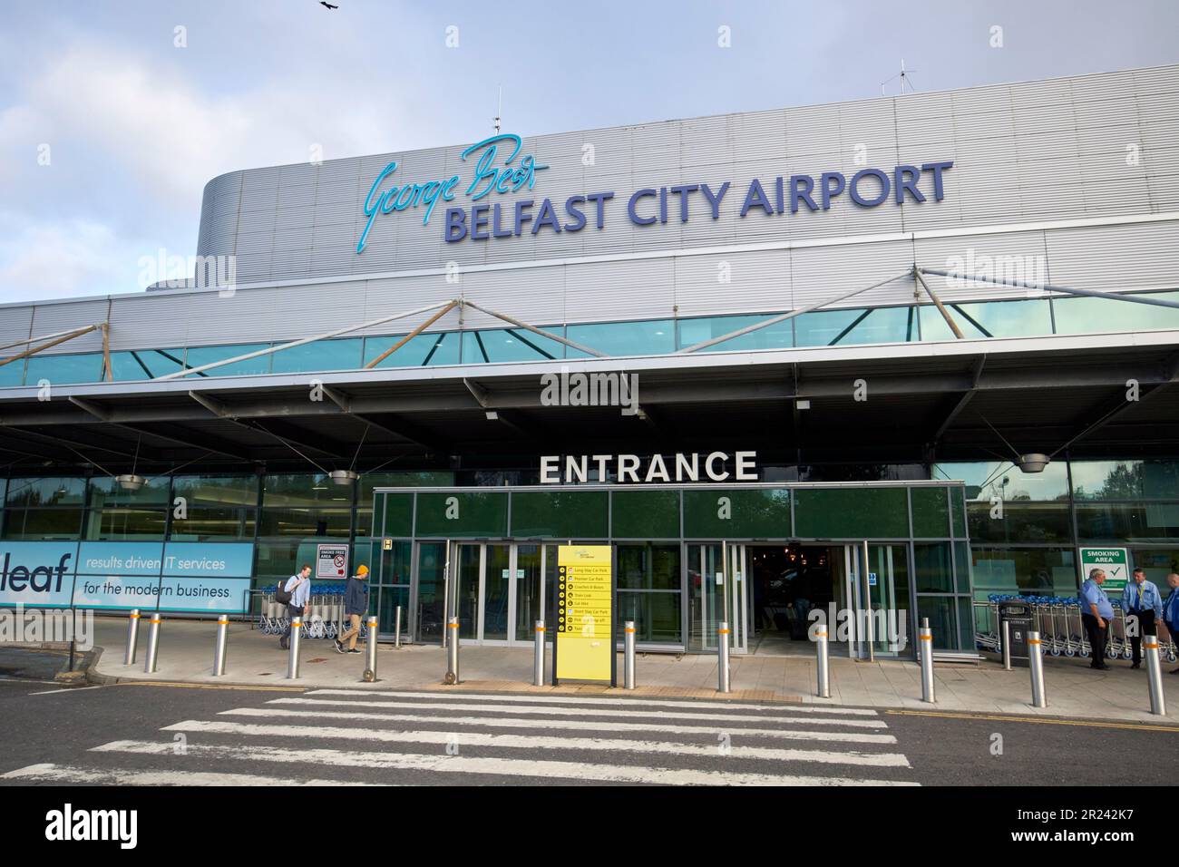 george best belfast city airport belfast irlanda del nord regno unito Foto Stock