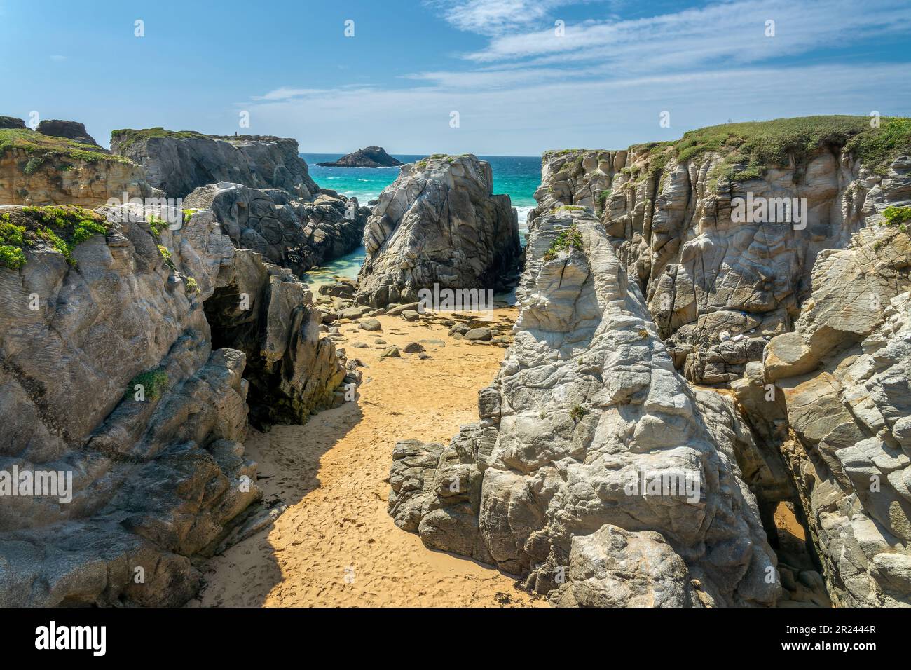 Rocce sulla costa occidentale della penisola di Quiberon, Morbihan, Bretagna, Francia Foto Stock