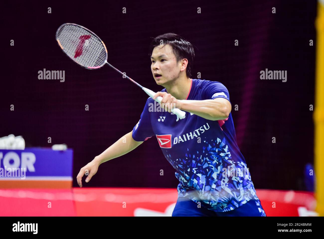 SUZHOU, CINA - 17 MAGGIO 2023 - IL Giappone DI WATANABE YUTA e HIGASHINO ARISA gareggiano nelle finali di TotalEnergies BWF SUDIRMAN CUP 2023 tra il Giappone e il Giappone Foto Stock