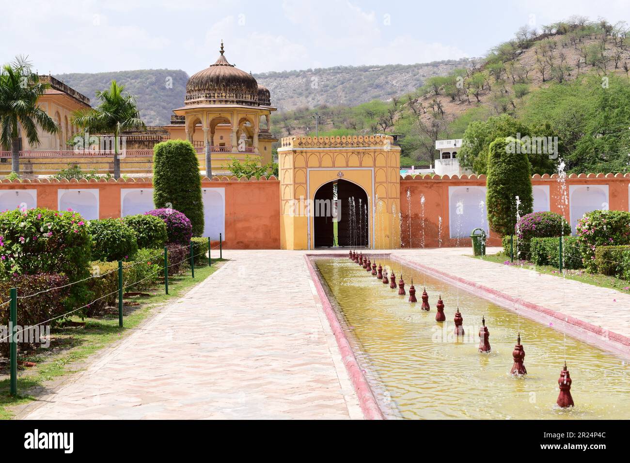 Ingresso del Kanak Vrindavan Garden, Jaipur, India. Foto Stock