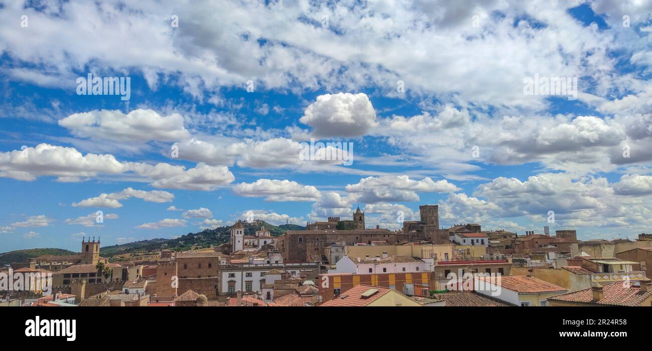 Ensemble urbano di Caceres. Skyline del quartiere storico, Caceres, Estremadura, Spagna Foto Stock